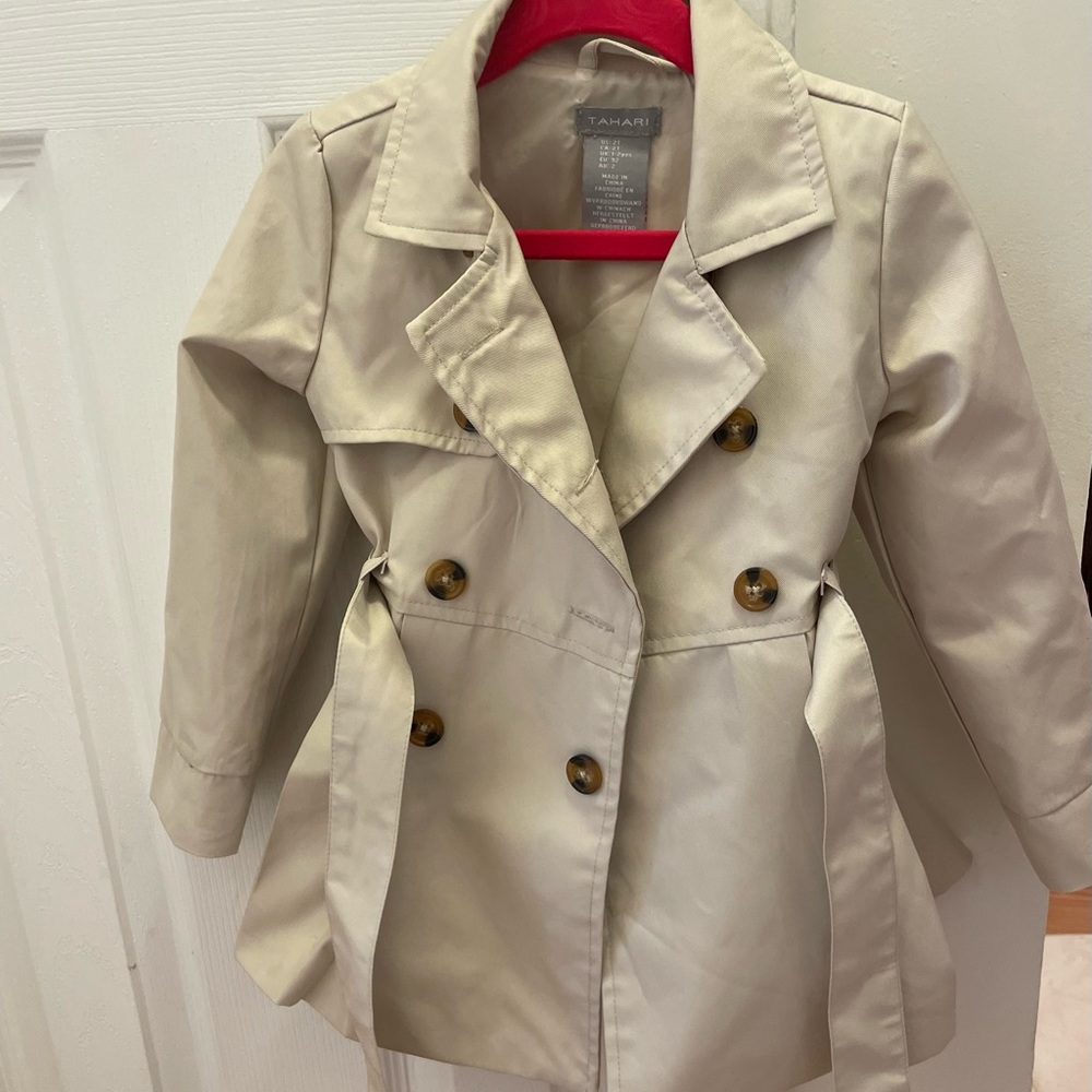 Tahari  toddler girl trench coat 2T